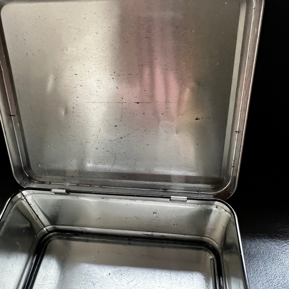 2012 Paul Thorn Used Red Lunchbox - Picture 6 of 7